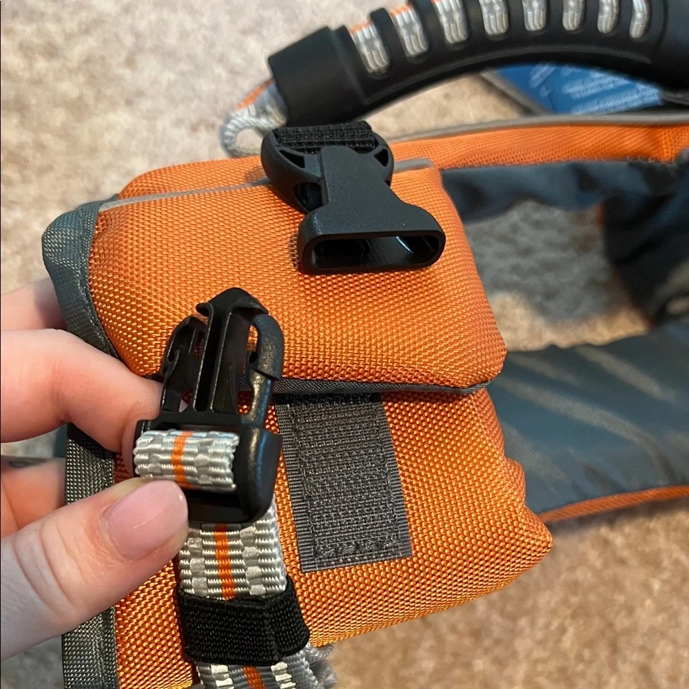 NWT Youly Ultimate Dog Floatation Vest size XS